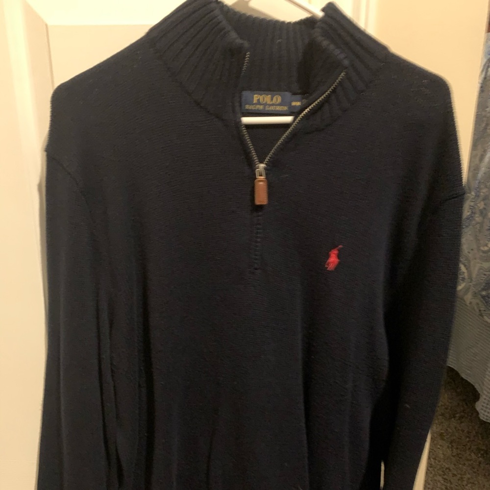Men’s quarter zip sweater